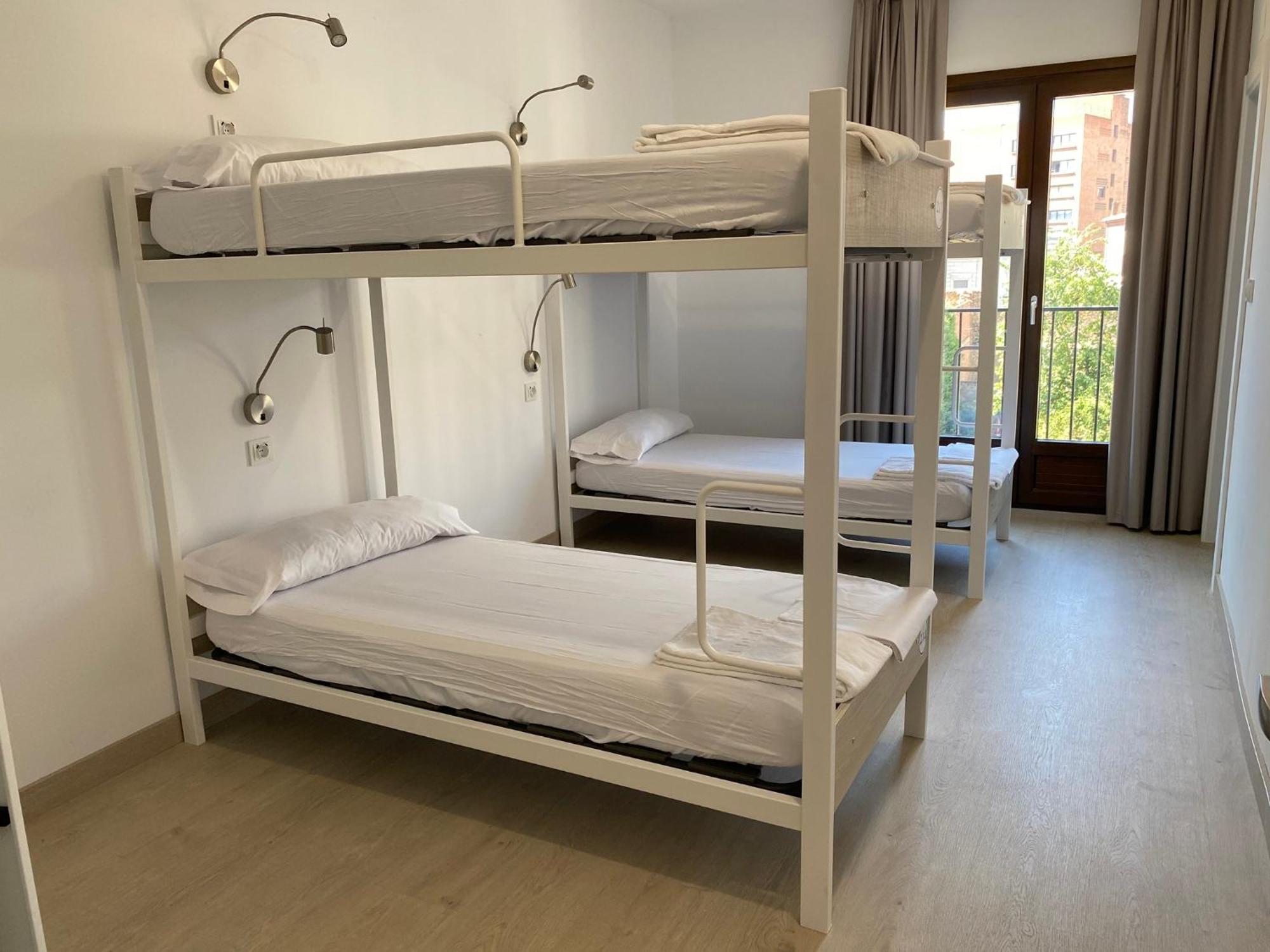 Habitación Cuádruple con baño privado