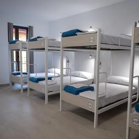 Palacio Real Hostel-3